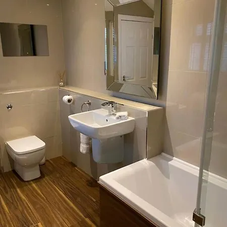 Balcony House In * Kendal